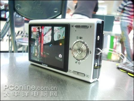超薄性感DC富士卡片相机Z100仅售2080