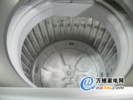 猛降 美的波轮洗衣机MB5522D仅2567元