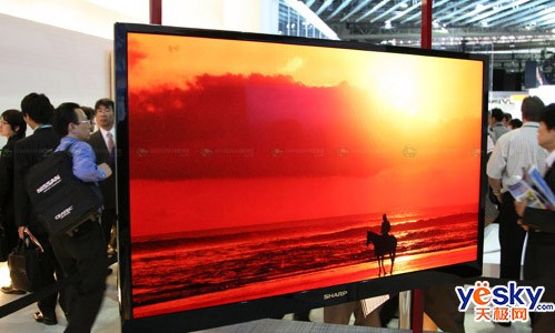 CEATEC 07:夏普推108寸超大屏液晶电视_家电