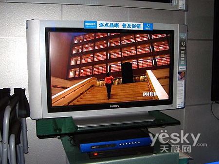 卧室好选择 飞利浦32寸液晶电视又降499_家电