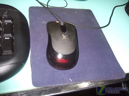 三大外设巨头齐亮相 网吧装备大比拼