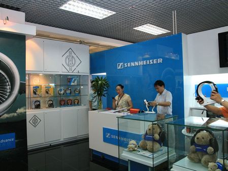 人潮汹涌! 森海塞尔北京体验中心开业_硬件