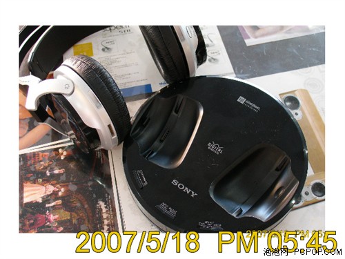 比电脑主板还复杂 索尼无线耳机拆解_硬件