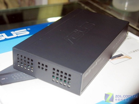 全铁制外壳 华硕8口交换机售价降到130元