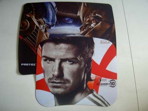 玩个性鼠标垫 深圳丽科推出定做服务_硬件