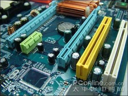 �ж�ս������H-NF5AK2�����ۼ۽�649Ԫ