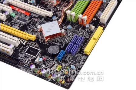 [柳州]微星豪华P35板限量促销999元!
