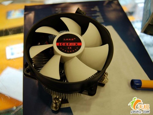 功耗115W intel LGA 775 CPU散热器售25_硬件