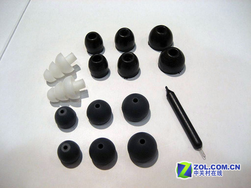 卖场实战 编辑解析入耳式耳塞佩戴方法_硬件