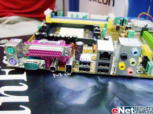 富士康NF4UK8AA主板_硬件_科技时代_