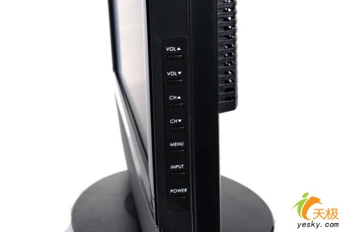 LIFE3领跑液晶显示器 TCL 221WV评测_硬件