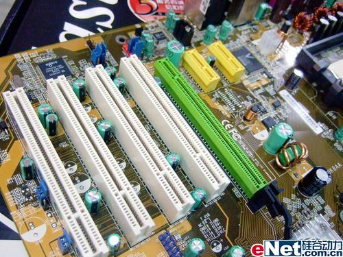 富士康NF4UK8AA主板_硬件_科技时代_