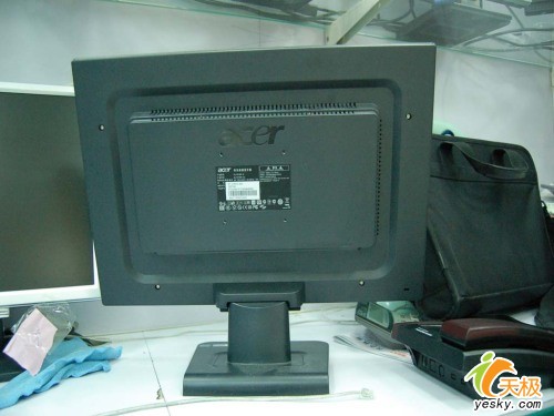 19寸液晶显示器aceral1916w售价1499元