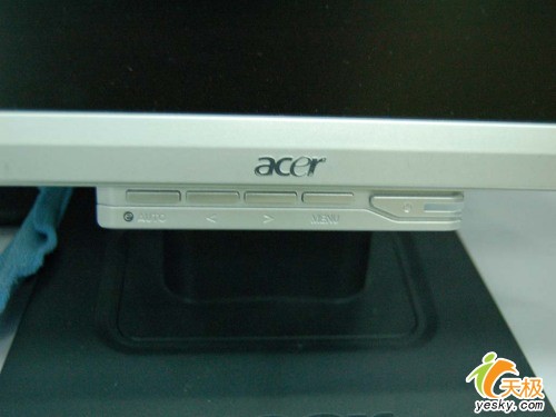 19寸液晶显示器Acer AL1916W售价1499元_硬