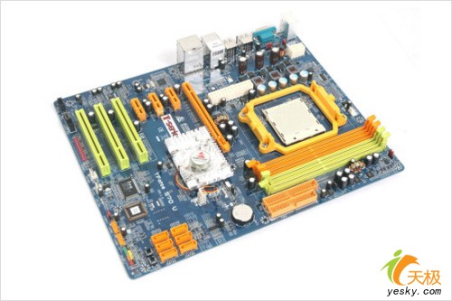 暑期购机更快乐 给配置聊游戏主板选导技巧_硬