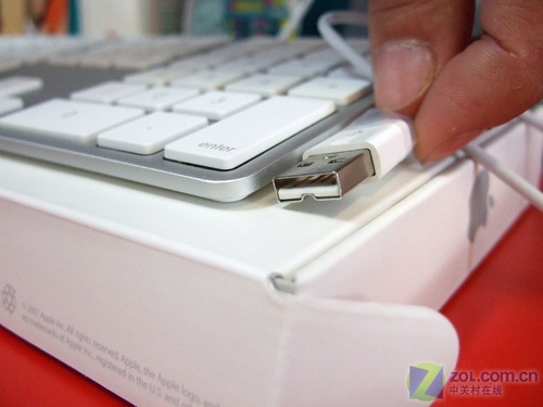 һ���׺��ƻ��iMac�������̼۸�499Ԫ��