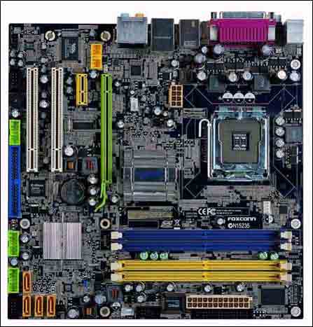 s7200cpu222接线图_接线图分享 富士康G9657MA-8KS2H主板 富士康 G9657MA 主板,由Intel G965北桥芯片和Intel ICH8南桥芯片组成。全面支持Intel新一代65nm双核心处理器,其中包括有Pentium 4、Pentium 4 XE、Celeron D、Pentium D 以及Conroe处理器。采用5338001066MHZ前端总线设计,全面支持DDR II 800 双通道模式,4条DDR2 DIMM设计,内存总容量最高可支持8GB。另外,主板的整体设计较为流畅、布局合理,尤其是电源输入接口