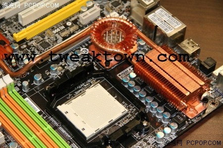 �Ľ���ɱ���΢��RD790������������