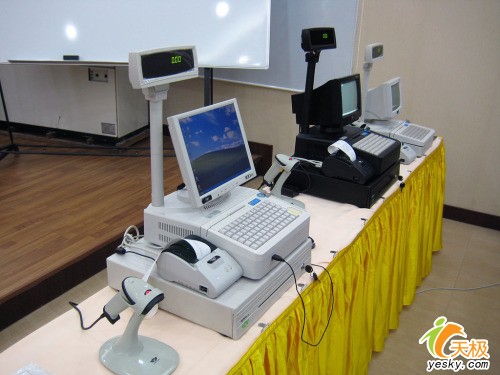 iPOS正式发布 苹果新概念POS产品登陆中国_