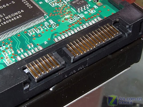 ��ѧ����������320GB16M����555Ԫ