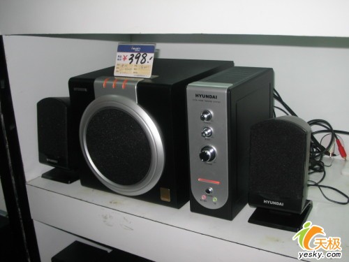 澎湃动力 现代独立功放2.1音箱F-9300F_硬件