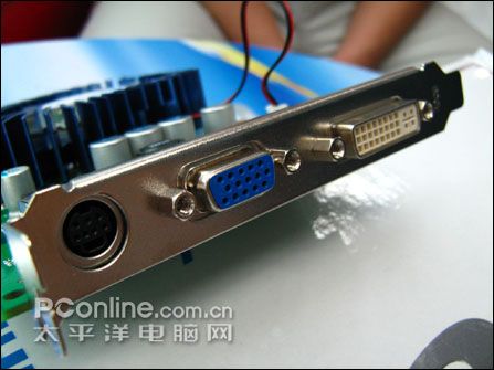 512M/DDR3��Ƶ86GT��599!�����ӽ��׷���GF8600GTU��