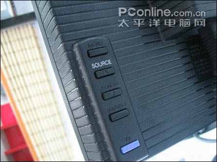 20��5000:1�������LG������204WT1799��������