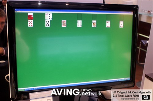 �ܿ����������������ܵĳ���24��LCD