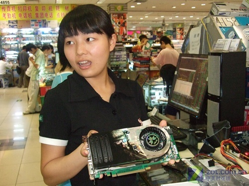 ��Ʒζ��ұؿ���˶8800GTS����100Ԫ