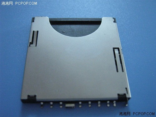 SD卡极限对比测试!泡水\/冰冻都没事_硬件