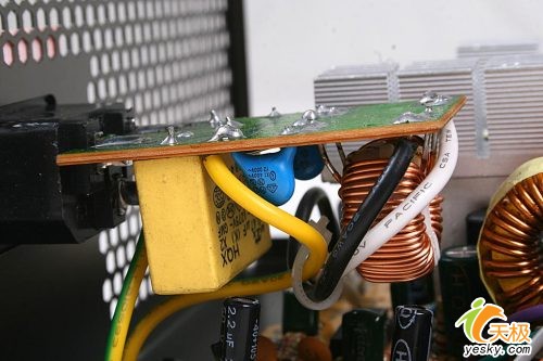 ��Դ�г��¾�ͻ��˶350PA�������