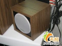 �����ϵ������300Ԫ��λ��FC330