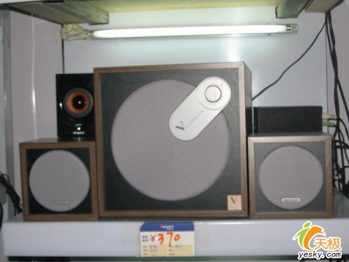 �����ϵ������300Ԫ��λ��FC330