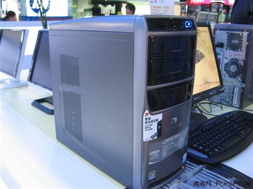 便宜的机箱 cc52cd42f2206a609a4ee553326737f1.jpg