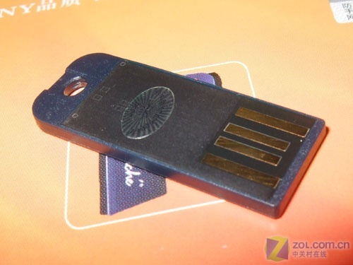 全球最小优盘PNY1GB威盘99元铺货