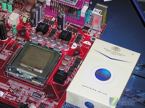 富士康Intel板皇搭2.8GHz处理器555元_硬件