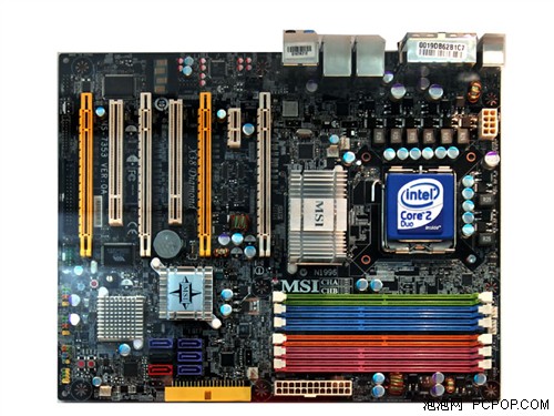 Intel�Ծ�AMD�°������ڴ�ʮ������