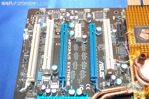 Intel�Ծ�AMD�°������ڴ�ʮ������