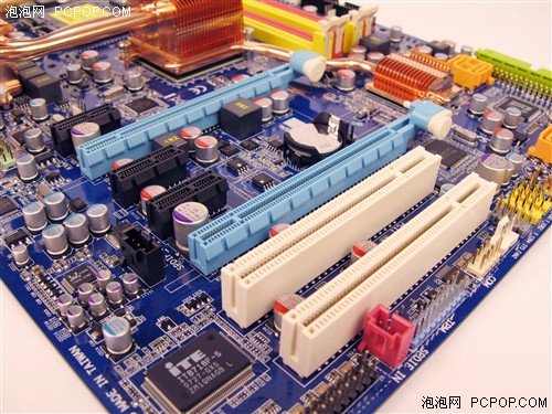 Intel�Ծ�AMD�°������ڴ�ʮ������