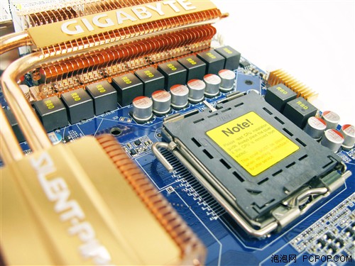 Intel�Ծ�AMD�°������ڴ�ʮ������