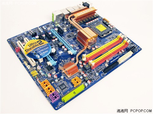 Intel�Ծ�AMD�°������ڴ�ʮ������