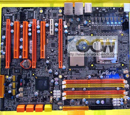 Intel�Ծ�AMD�°������ڴ�ʮ������