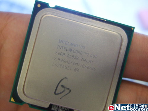 性能决胜!Intel双核E6600 CPU现售2900_硬件 - 随意云