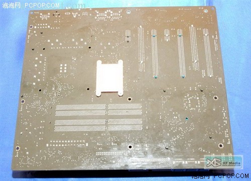 Intel�Ծ�AMD�°������ڴ�ʮ������