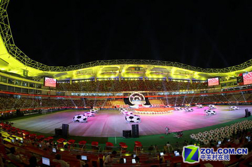 为铿锵玫瑰加油 看女足世界杯选啥LCD_硬件