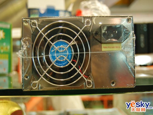 �ĺ˵����ȶ�������ѡ��400W��Դ������