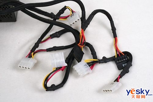 中高端超值之选 长城BTX-500 P4电源评测_硬