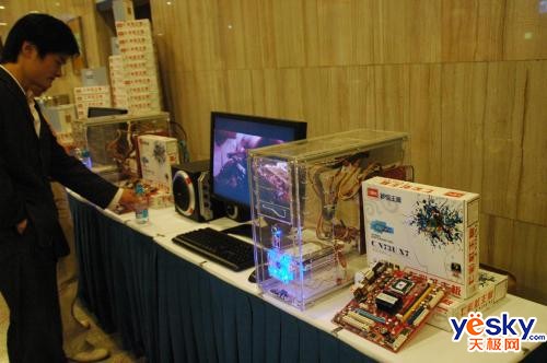 ����ͷ�״κ����������MCP73����������