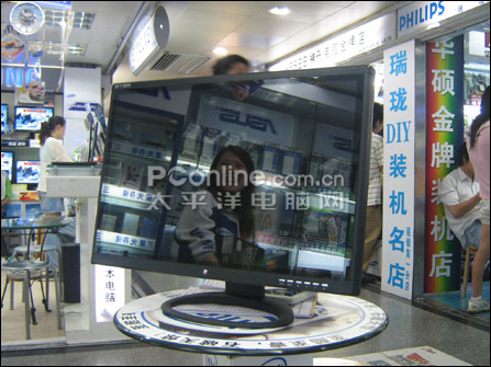 钢化玻璃+电视功能!品牌22 LCD不足2K_硬件