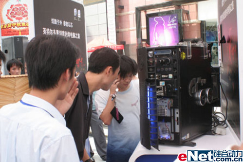 ��������Ӣ�ض�MOD��������վ��Ļ